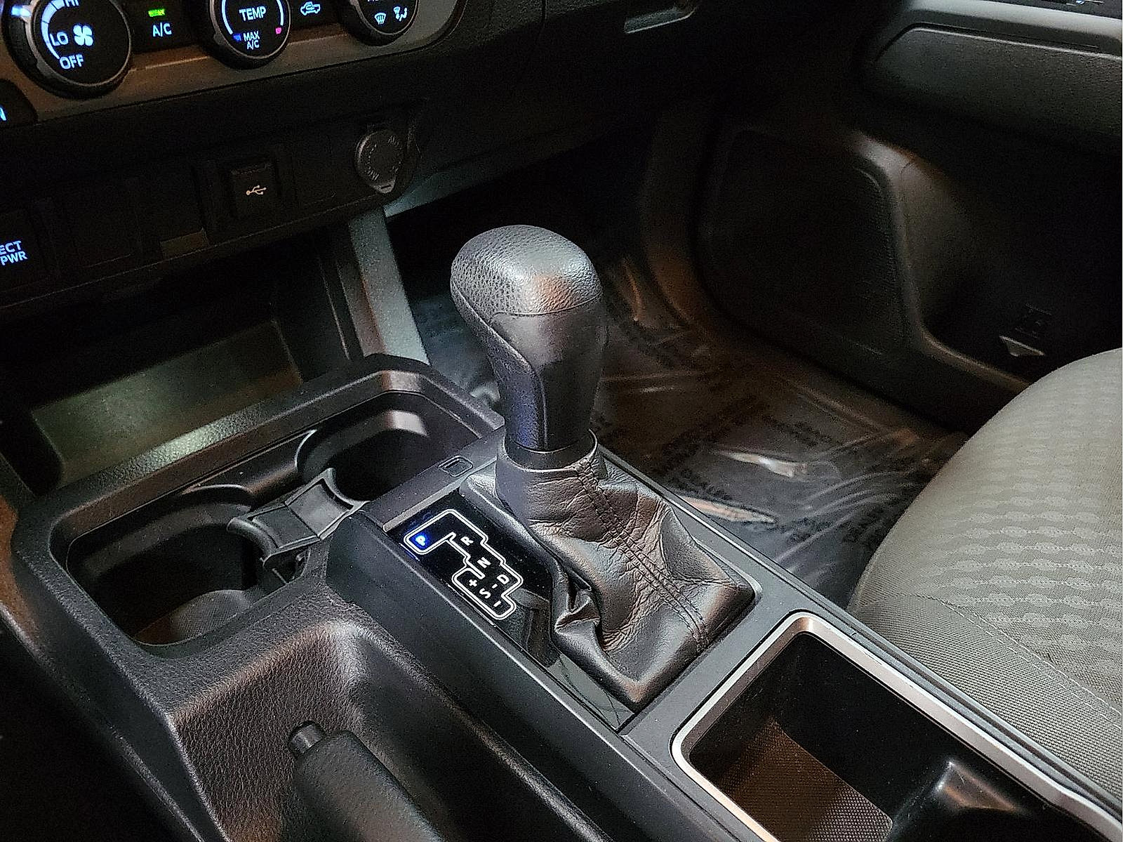 Certified 2021 Toyota Tacoma SR w/ SR Convenience Package image 18