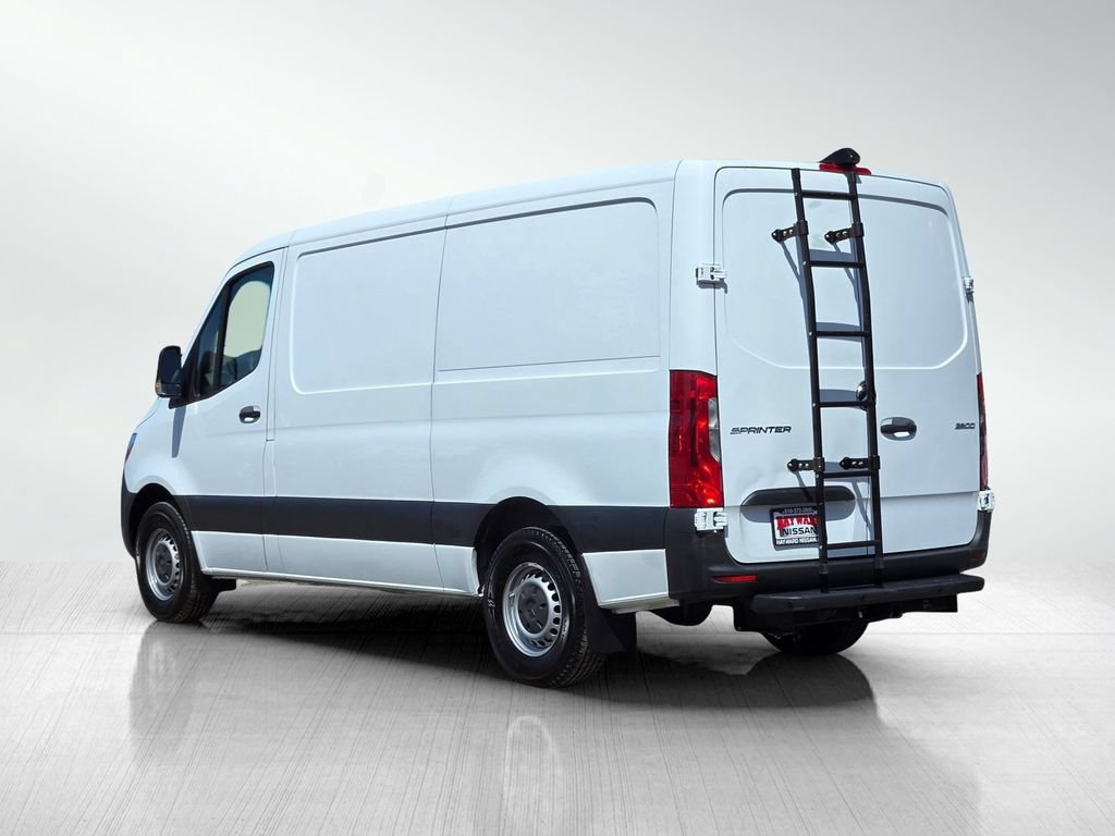 Used 2021 Mercedes-Benz Sprinter 2500 image 7