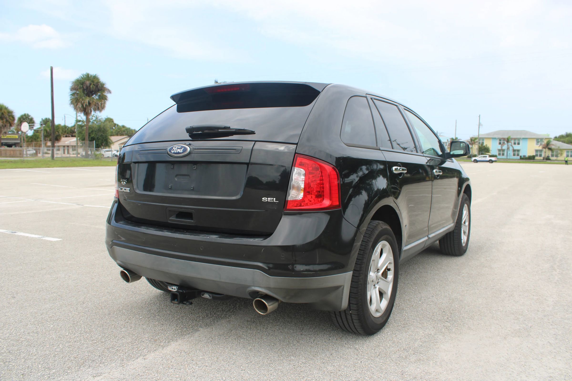 Used 2011 Ford Edge SEL FWD image 21