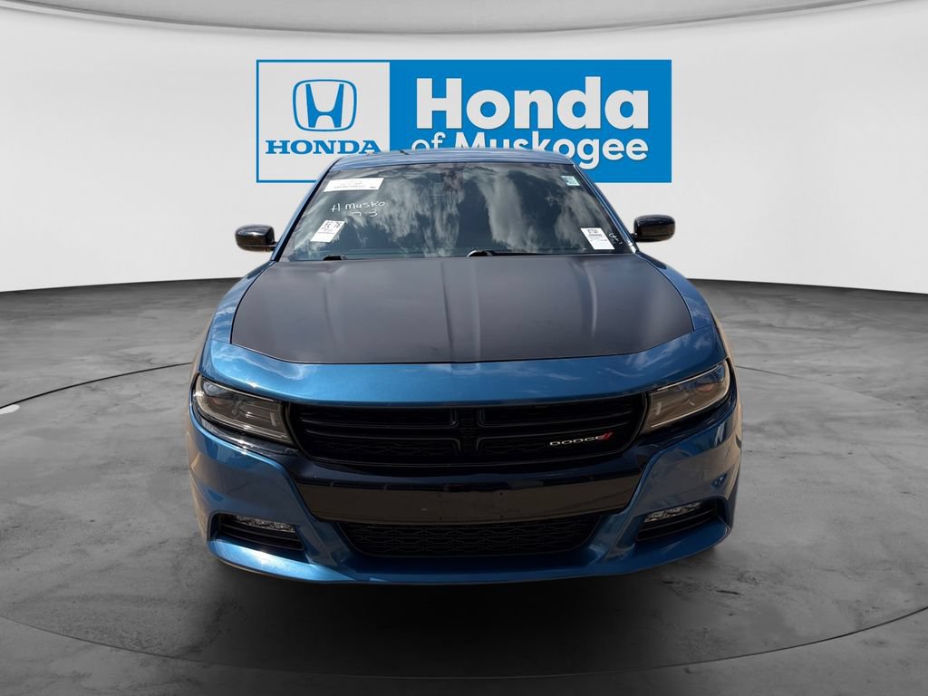 Used 2023 Dodge Charger SXT w/ Plus Group RWD image 2