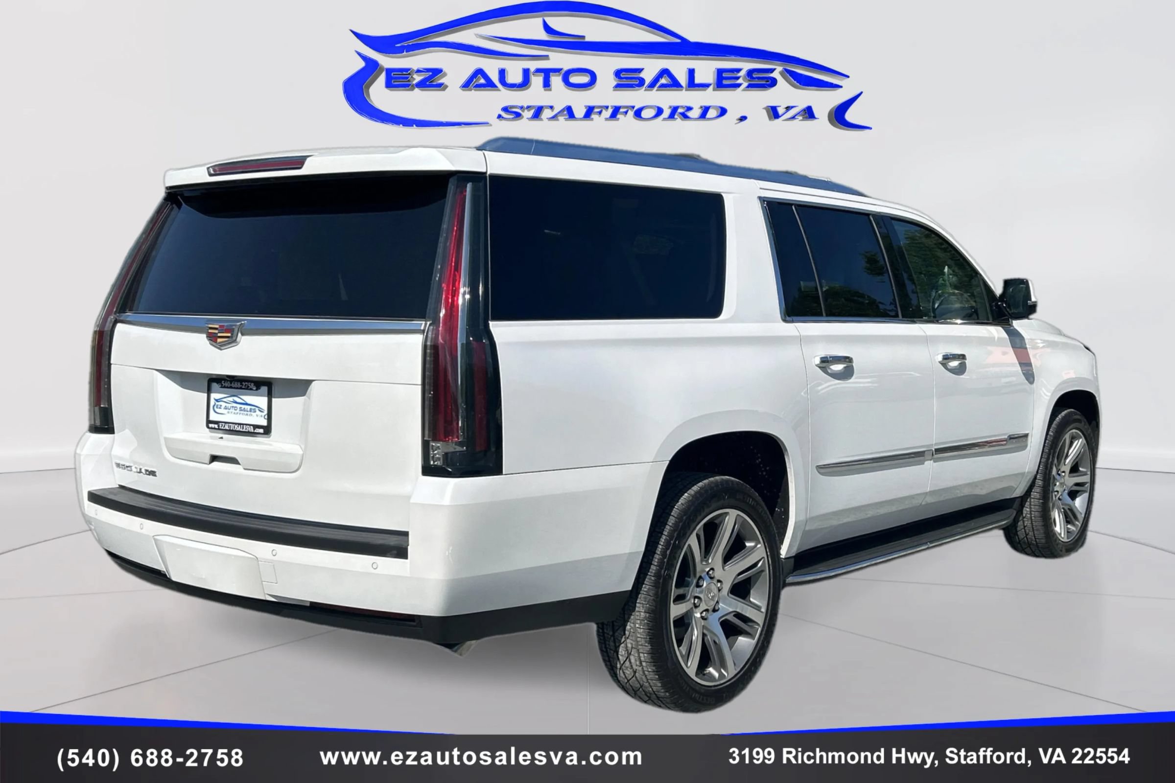Used 2016 Cadillac Escalade ESV Luxury AWD/4WD image 5
