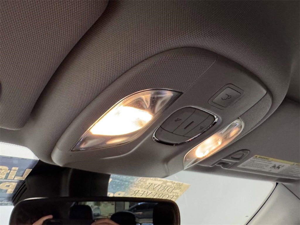 Used 2022 Jeep Compass Limited w/ Elite Group image 27