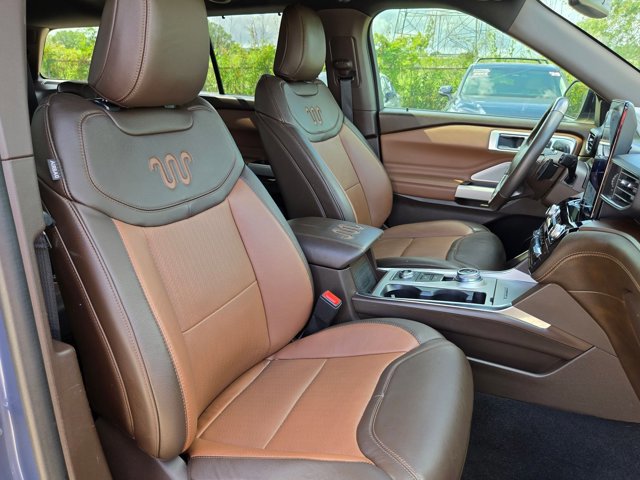 Used 2021 Ford Explorer King Ranch w/ Premium Technology Package AWD/4WD image 24