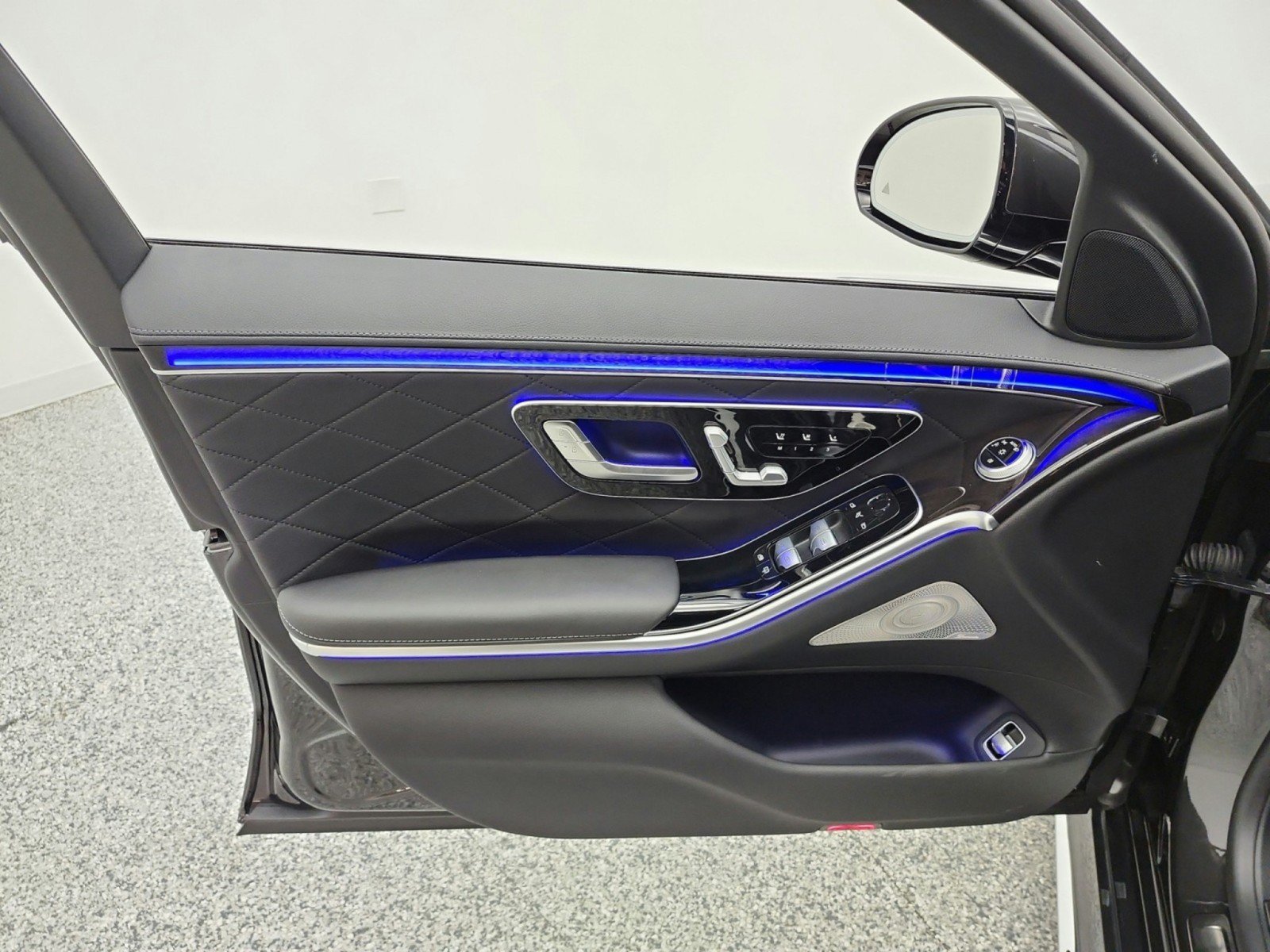 Certified 2025 Mercedes-Benz S 580 4MATIC Sedan image 14