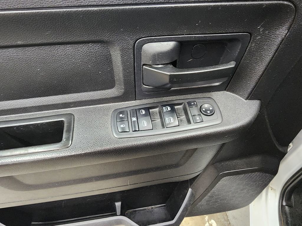 Used 2018 RAM 2500 Tradesman AWD/4WD image 10
