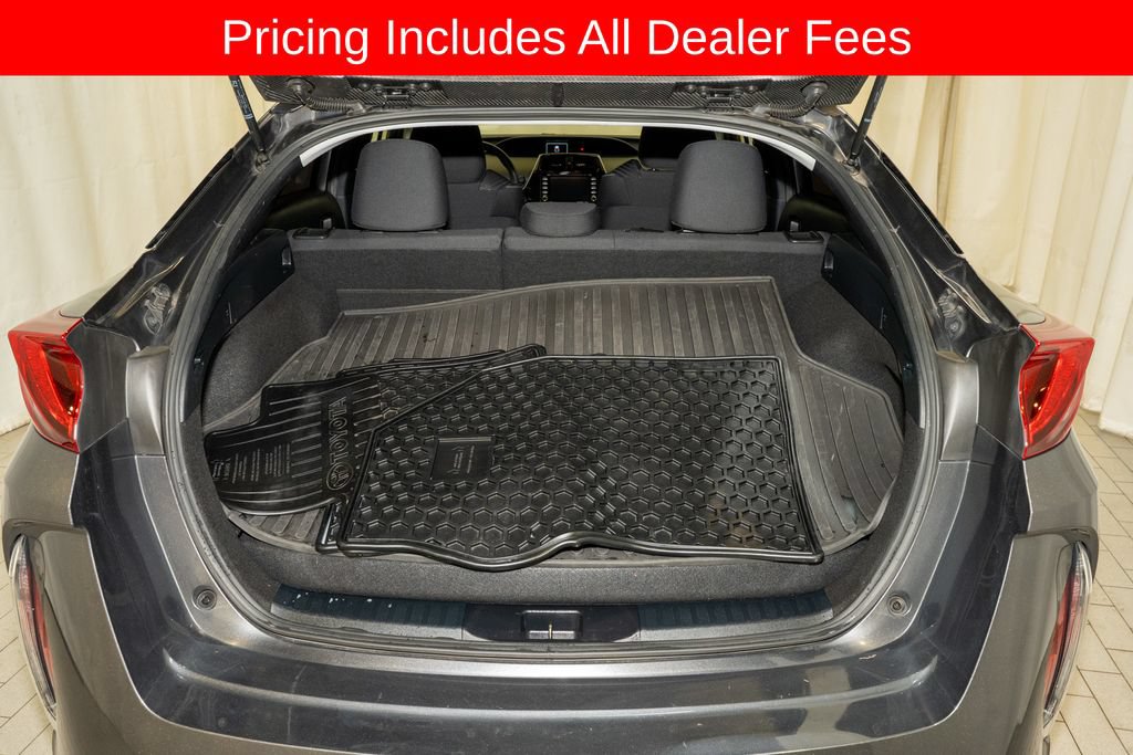 Used 2022 Toyota Prius Prime Limited FWD image 5