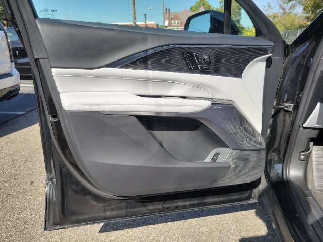 Certified 2024 Cadillac Lyriq Sport AWD/4WD image 22