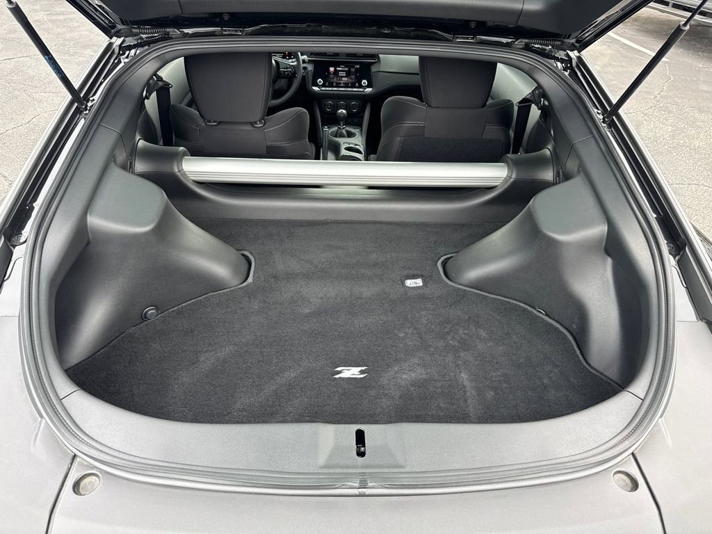 Used 2025 Nissan Z Sport w/ Floor Mat Package image 16