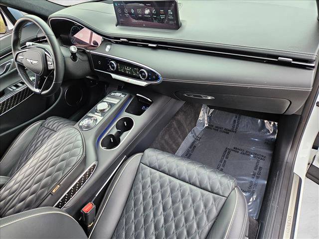 Used 2024 Genesis GV70 3.5T Sport w/ Sport Prestige Package image 21