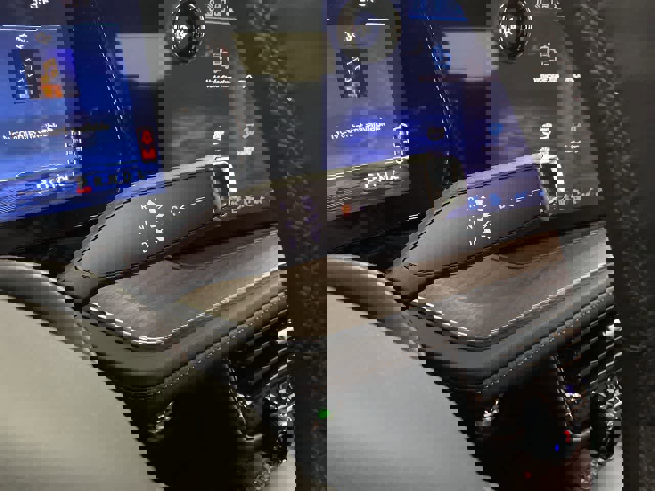 Used 2025 Chevrolet Tahoe High Country image 25