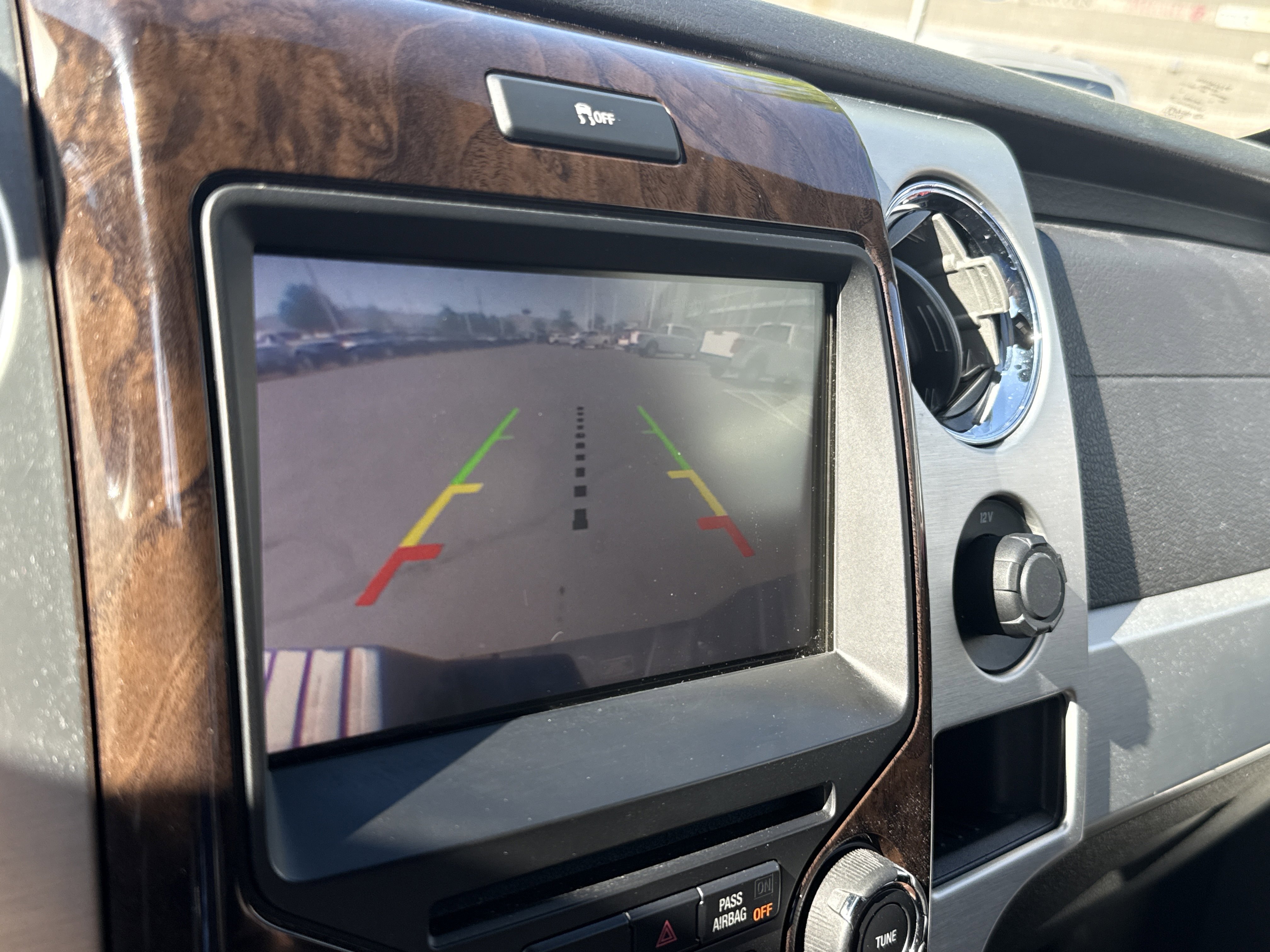 Used 2013 Ford F150 Platinum AWD/4WD image 24