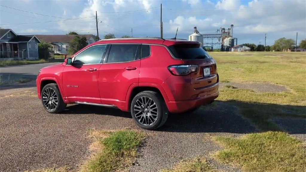Used 2022 Jeep Compass Limited image 6