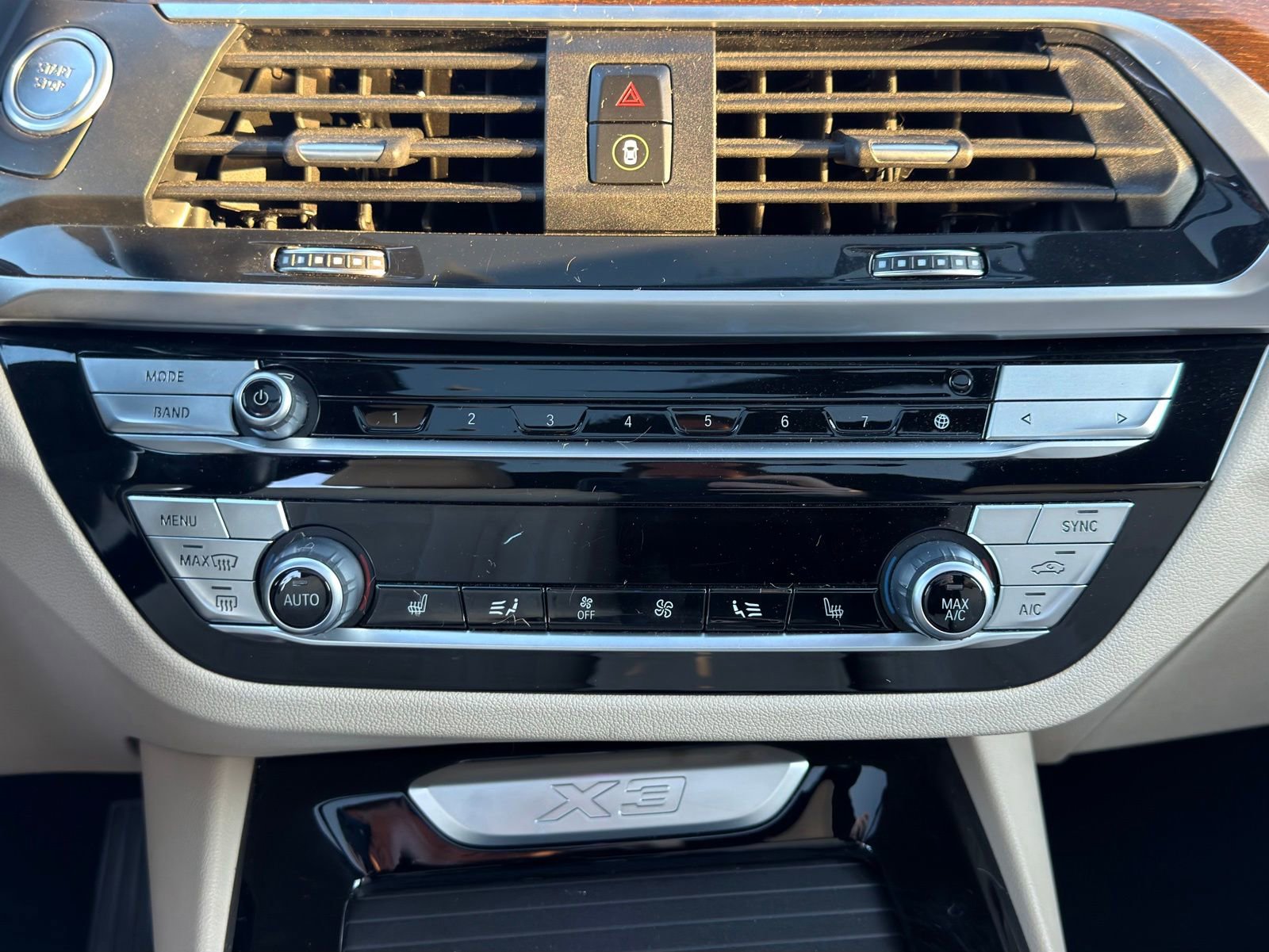 Used 2021 BMW X3 xDrive30e w/ Premium Package image 22