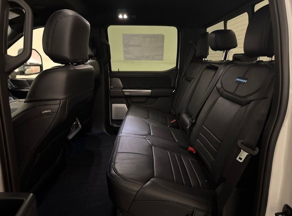 New 2026 Ford F450 Platinum w/ FX4 Off-Road Package image 16