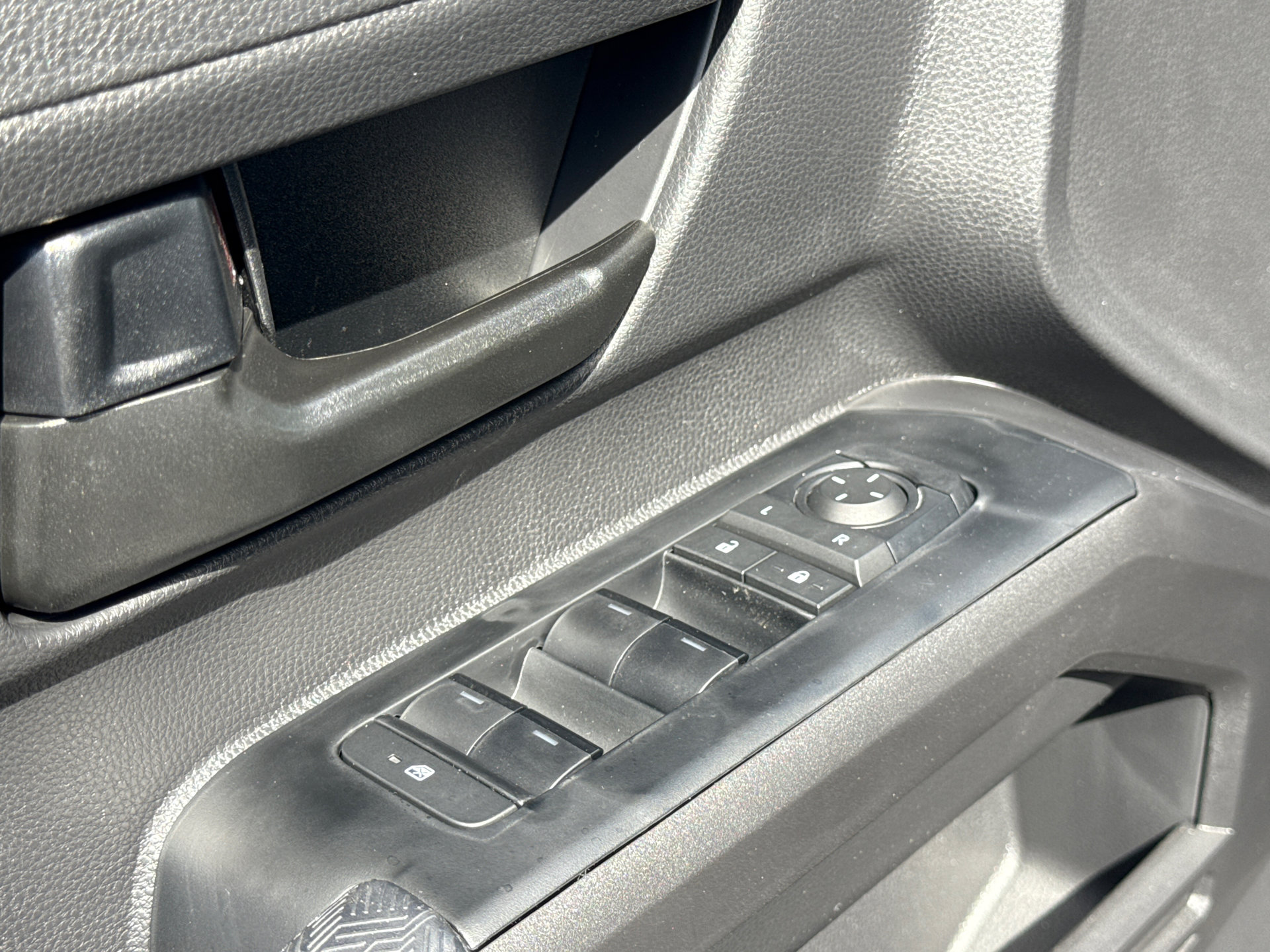 New 2026 Toyota Tacoma SR5 AWD/4WD image 25