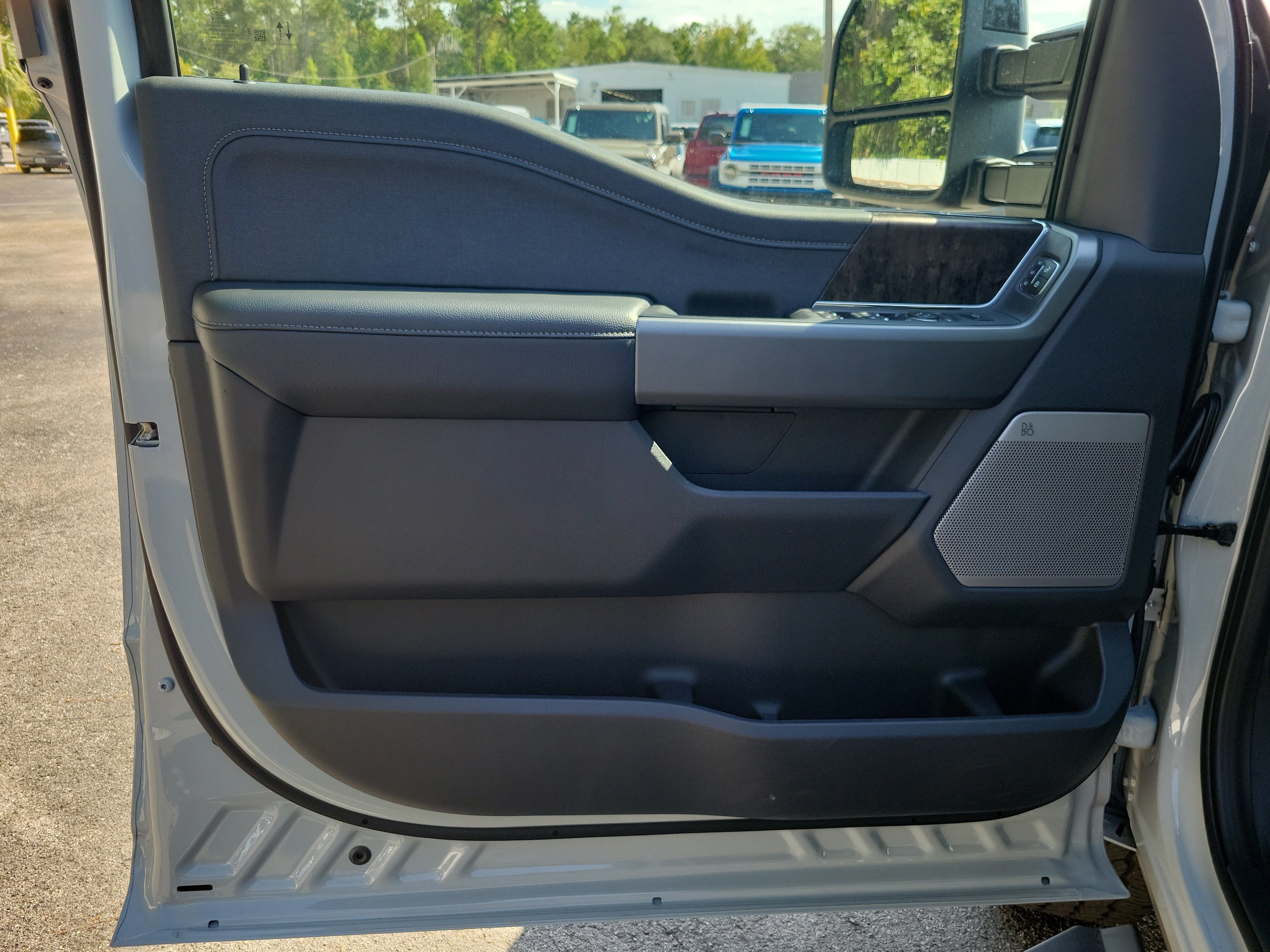 New 2026 Ford F350 Lariat w/ Black Appearance Package AWD/4WD image 18