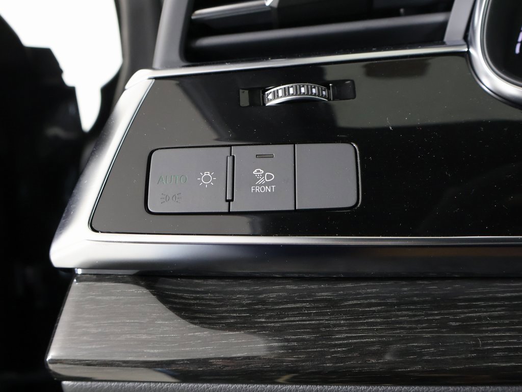 New 2026 Audi Q8 Premium image 23