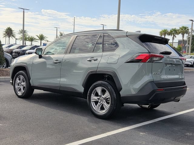 Used 2023 Toyota RAV4 XLE FWD image 5