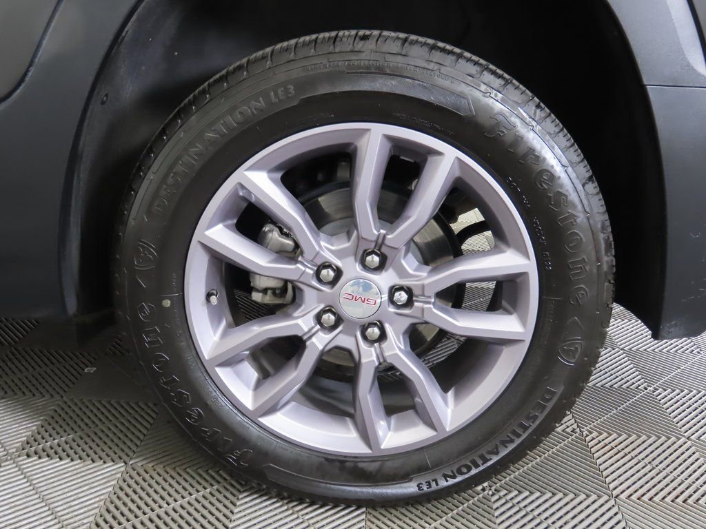 Used 2023 GMC Terrain SLT AWD/4WD image 29