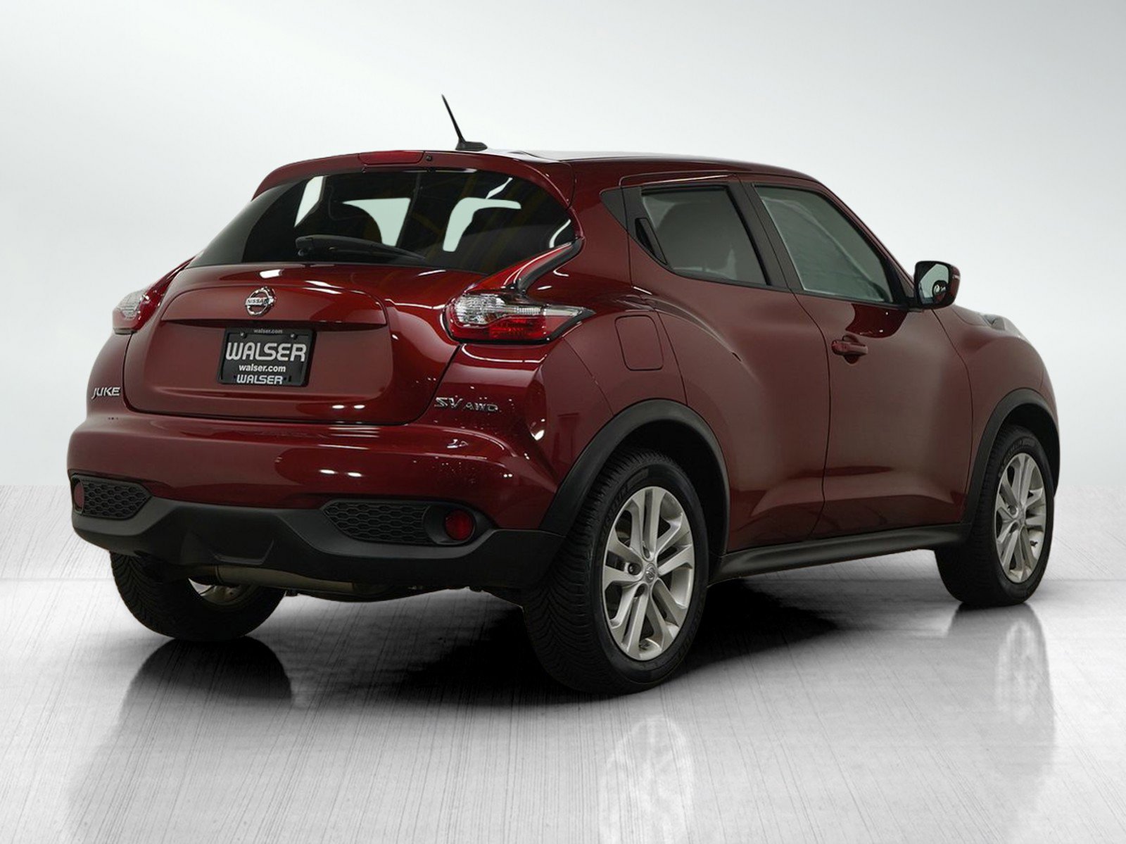 Used 2015 Nissan Juke SV w/ Cold Weather Package image 5
