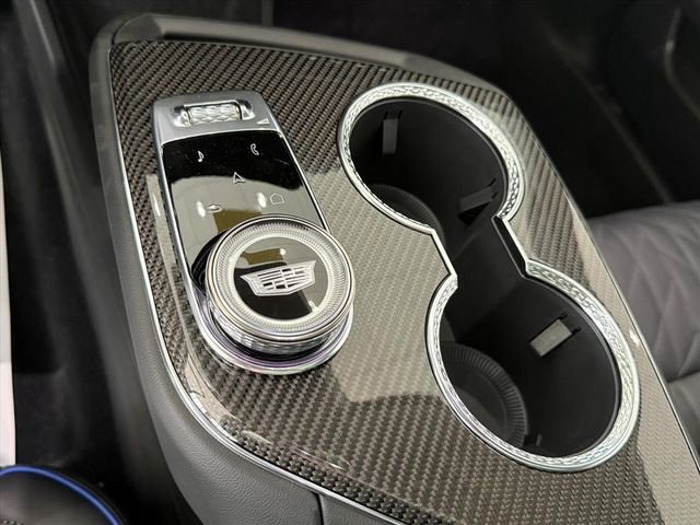 New 2026 Cadillac Optiq V image 12