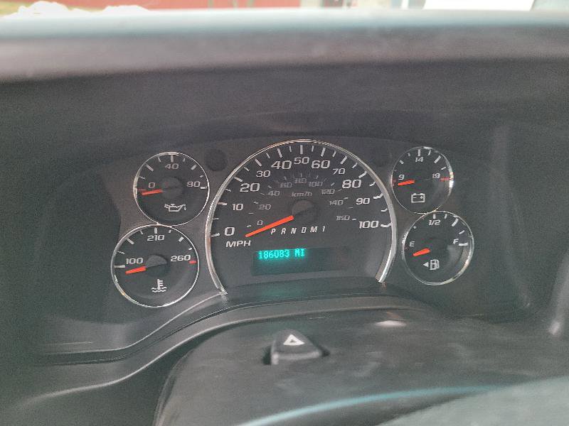 Used 2014 Chevrolet Express 2500 image 33