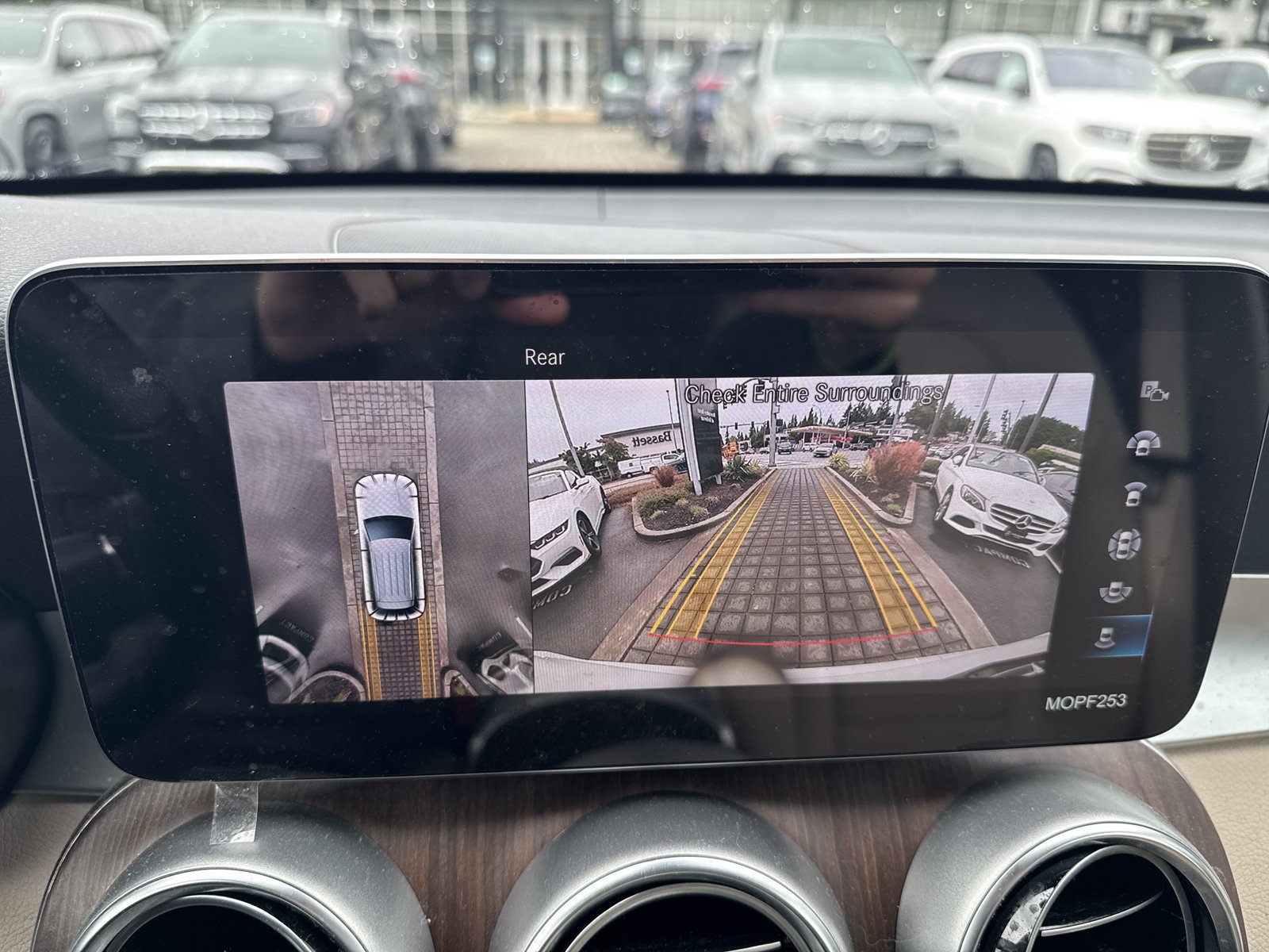 Used 2022 Mercedes-Benz GLC 300 4MATIC image 19