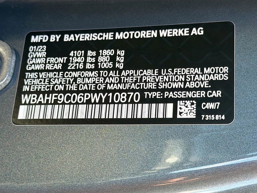 Used 2023 BMW Z4 M40i w/ Premium Package image 40