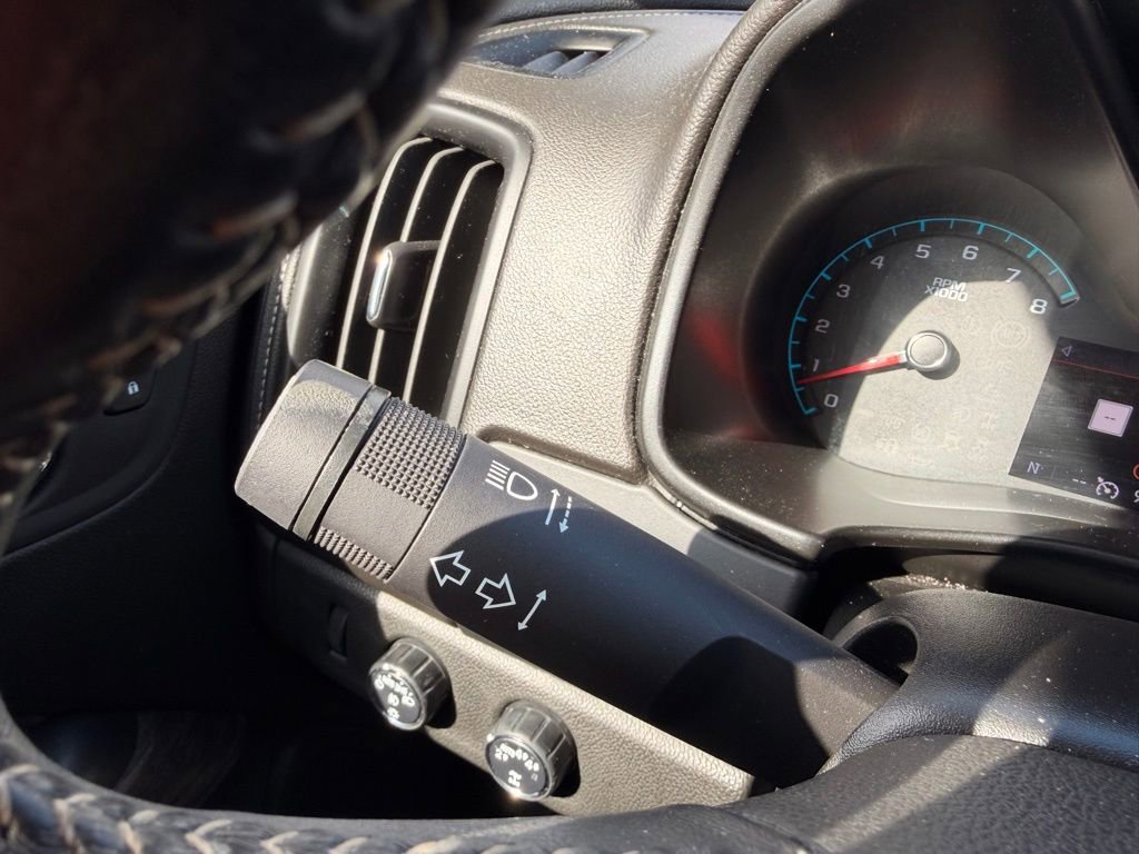 Used 2022 GMC Canyon Denali image 14