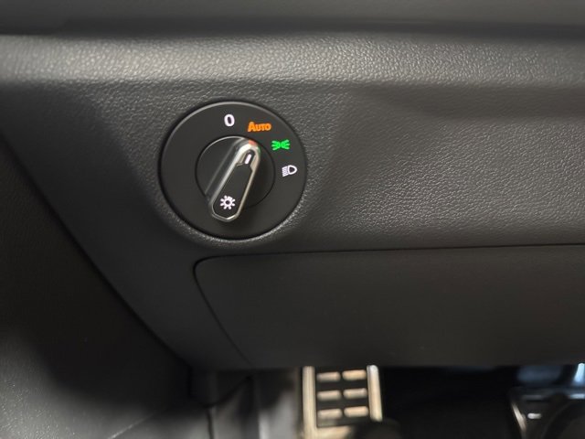 New 2025 Volkswagen Jetta Sport image 19