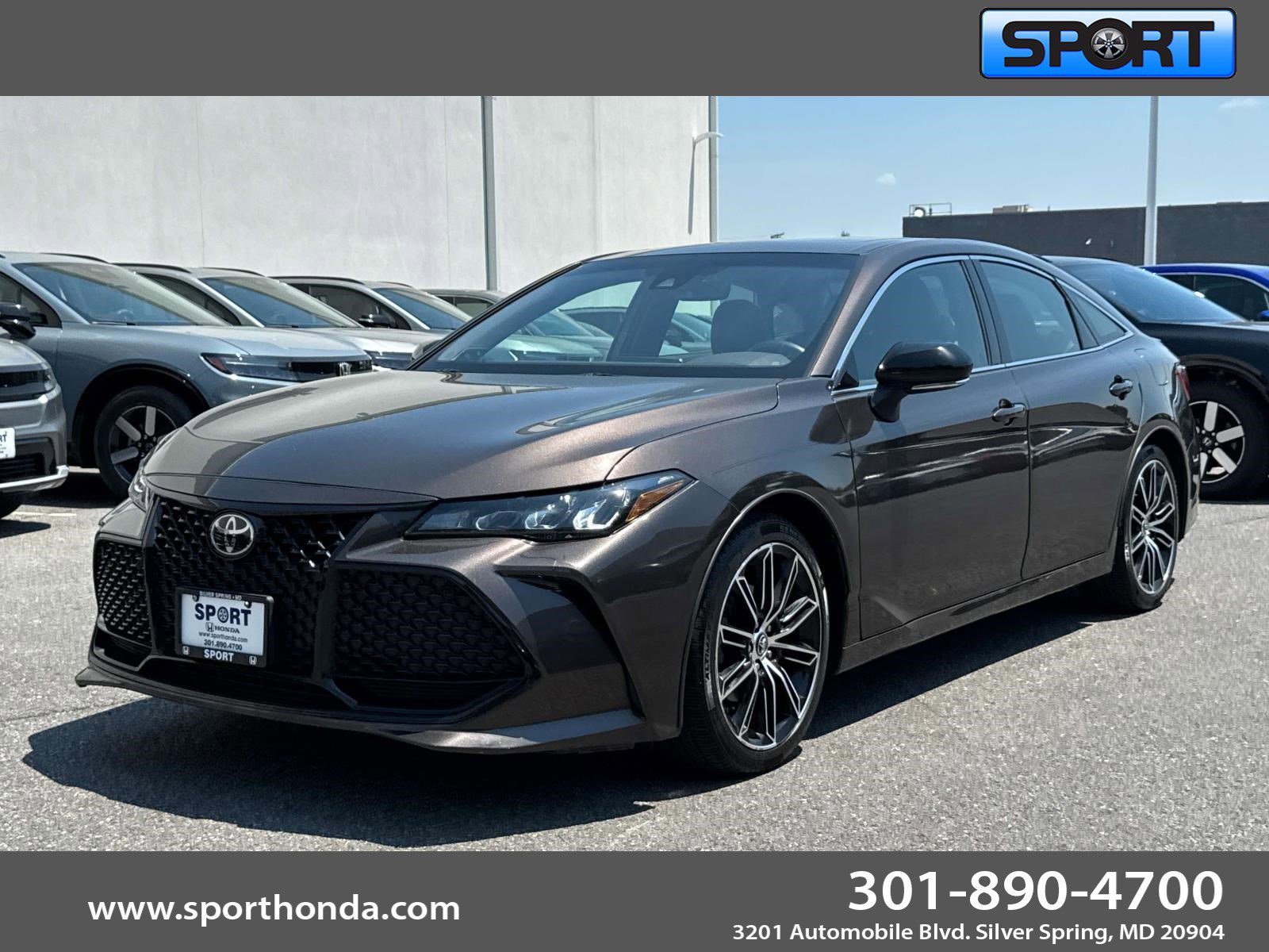 Used 2019 Toyota Avalon XSE w/ All Weather Liner Package