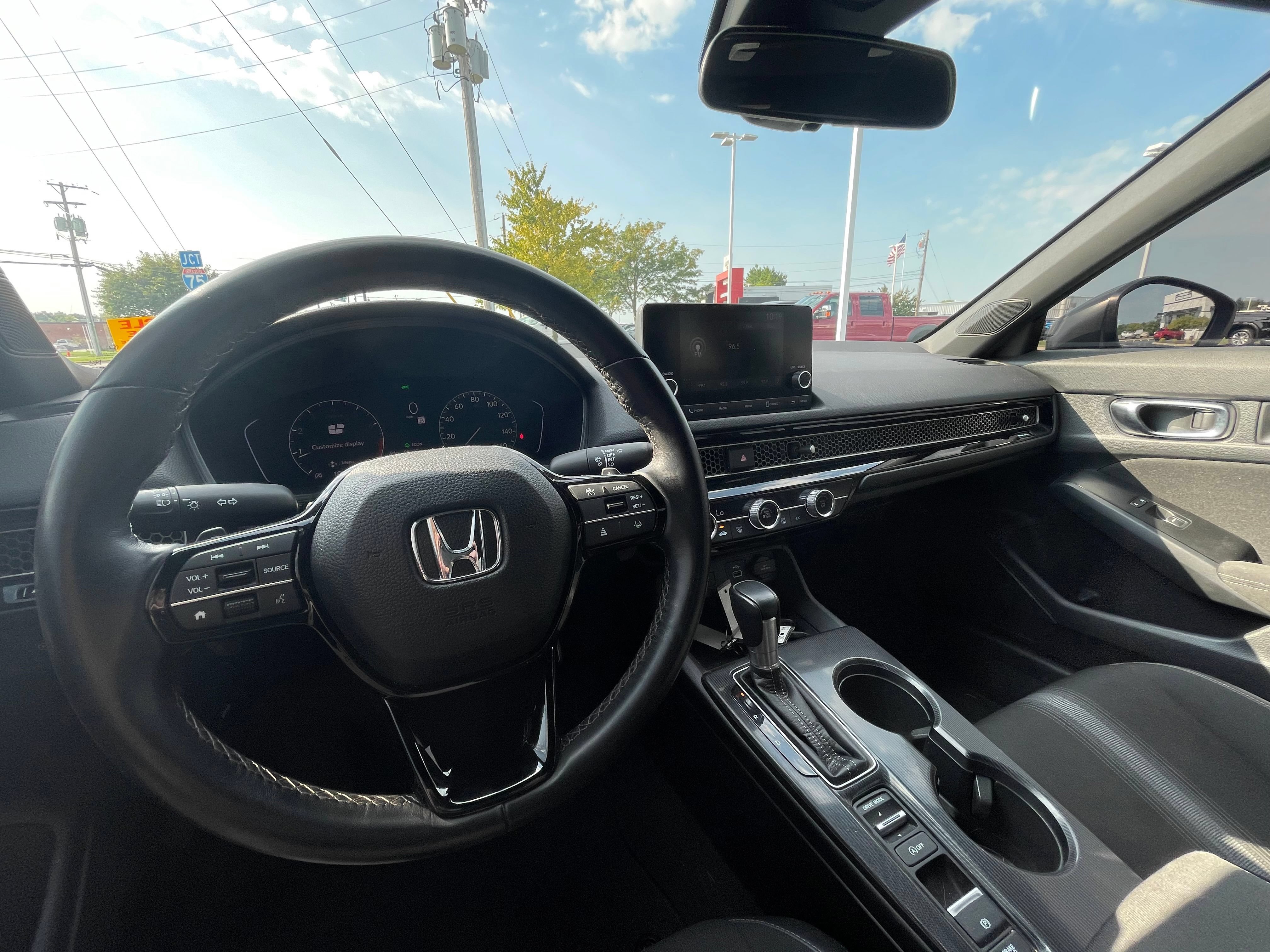 Used 2022 Honda Civic Sport image 9