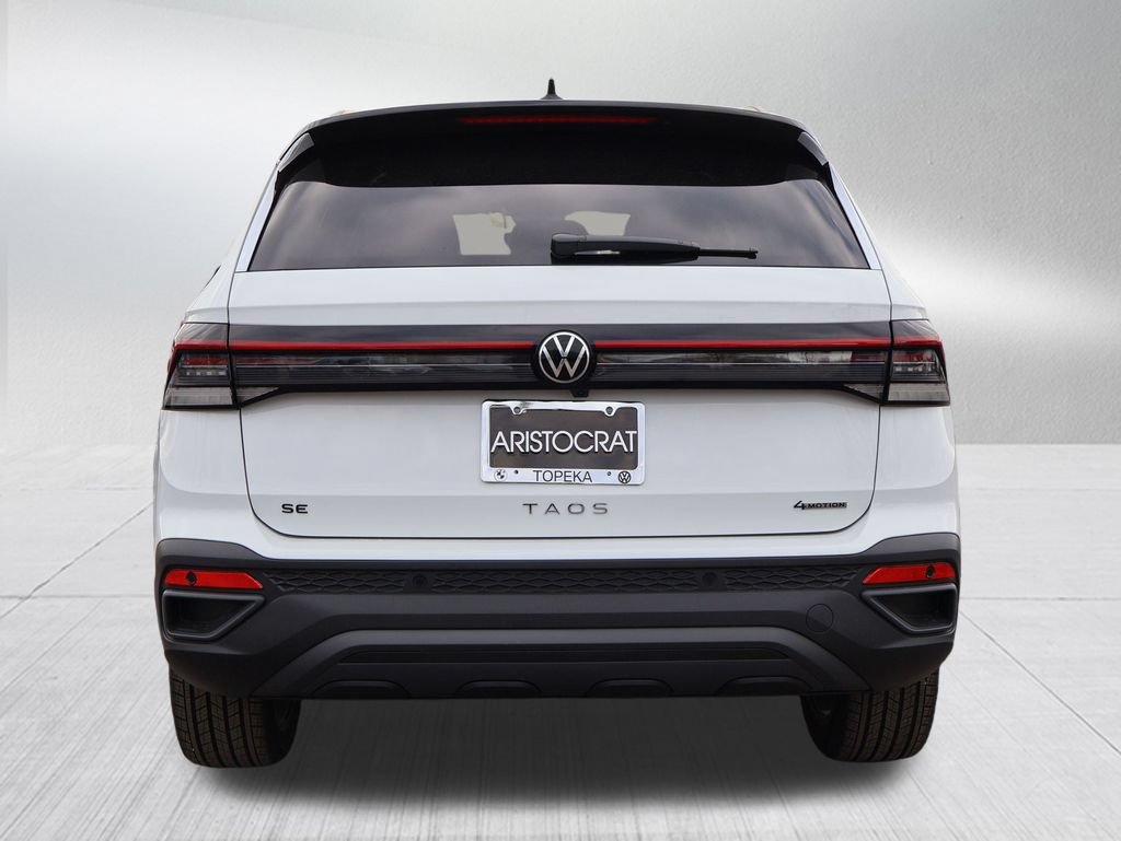 New 2026 Volkswagen Taos SE AWD/4WD image 32