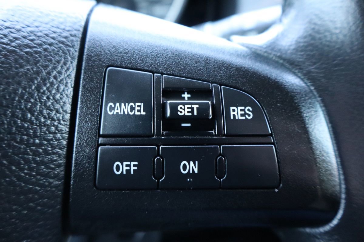 Used 2012 MAZDA MAZDA5 Touring w/ Moonroof & Audio Pkg image 30