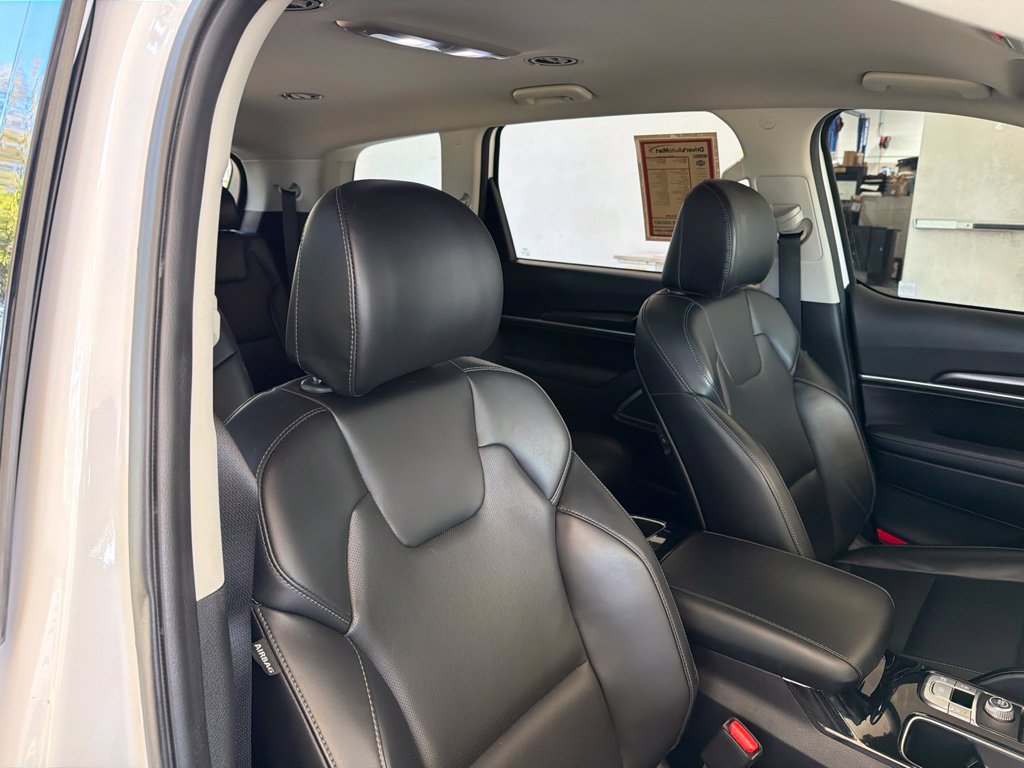 Used 2024 Kia Telluride S FWD image 25