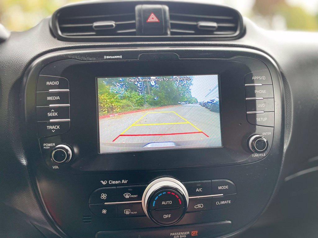 Used 2019 Kia Soul + FWD image 14