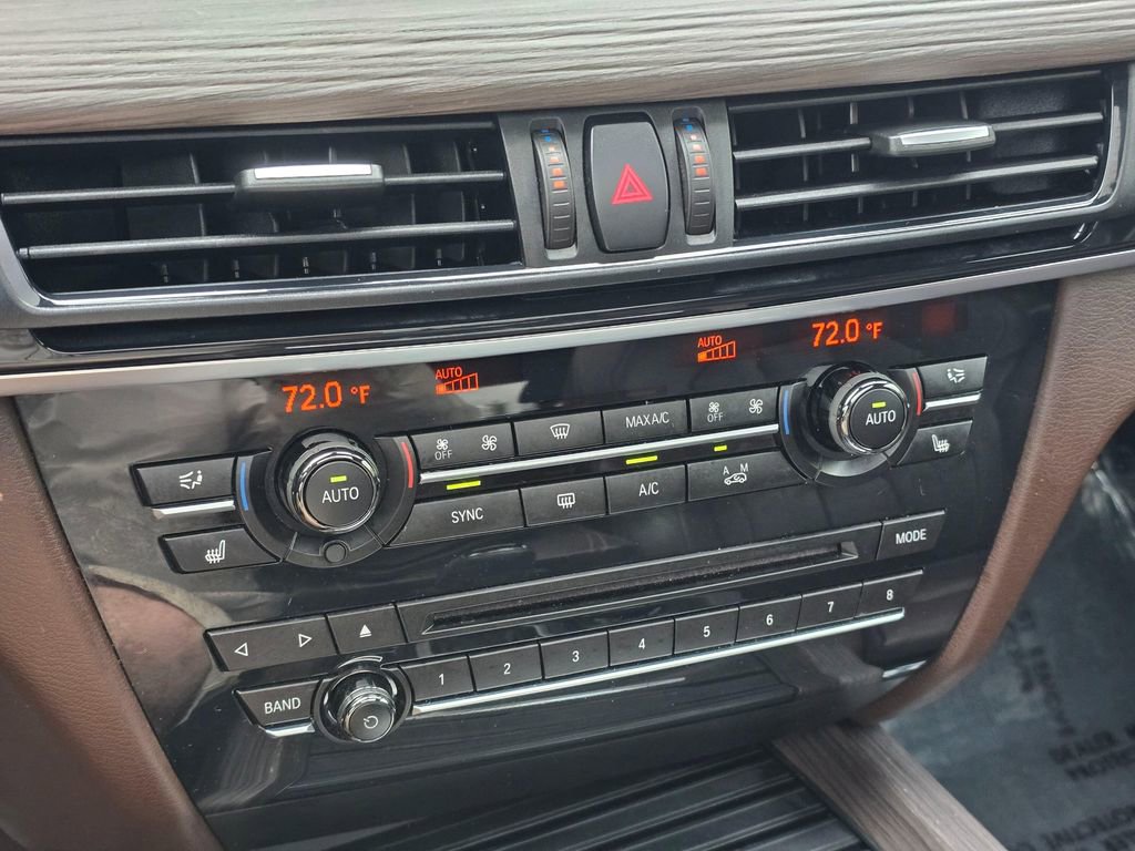 Used 2015 BMW X5 xDrive35i AWD/4WD image 29