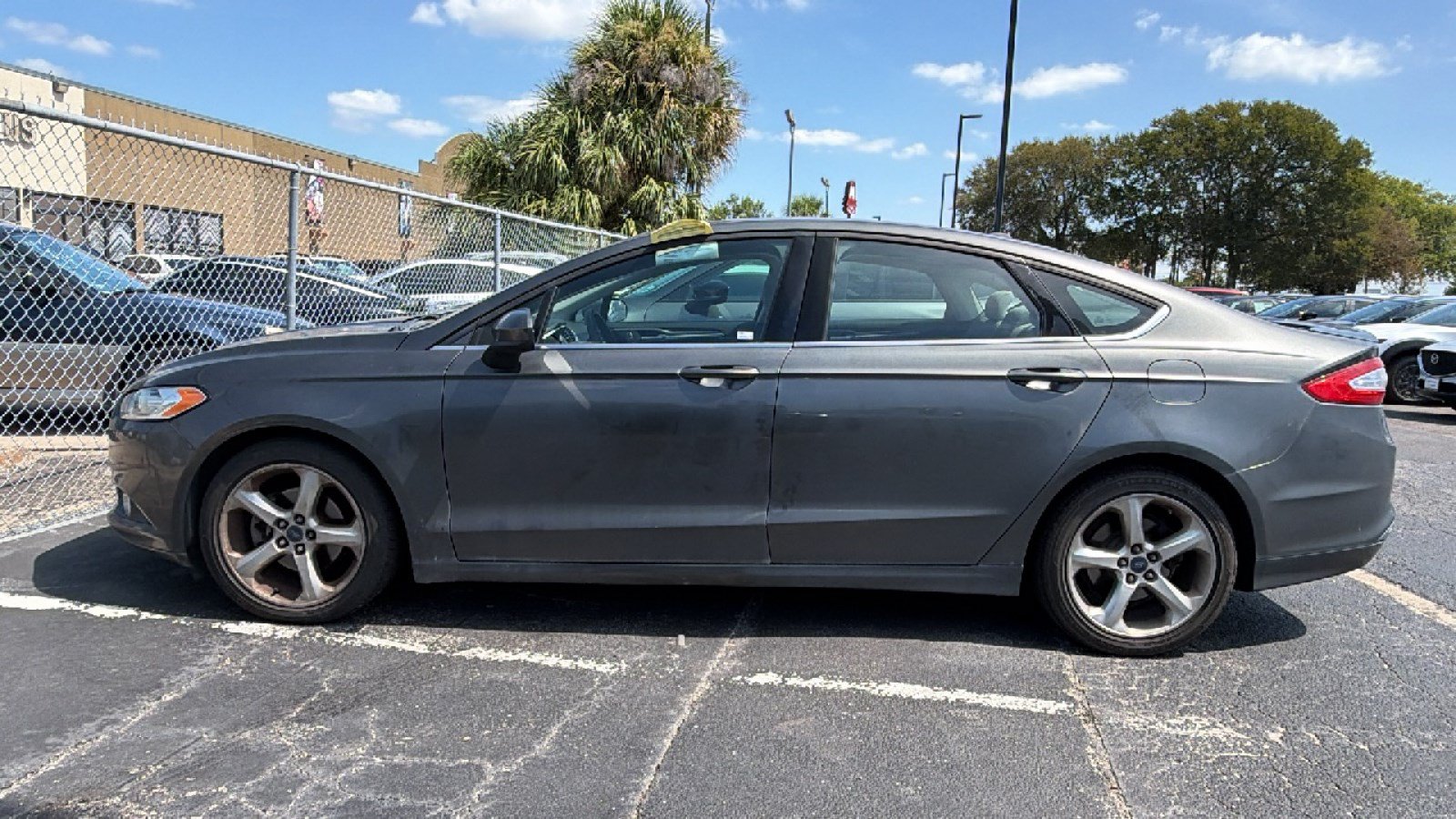 Used 2016 Ford Fusion S w/ Equipment Group 101A FWD image 5