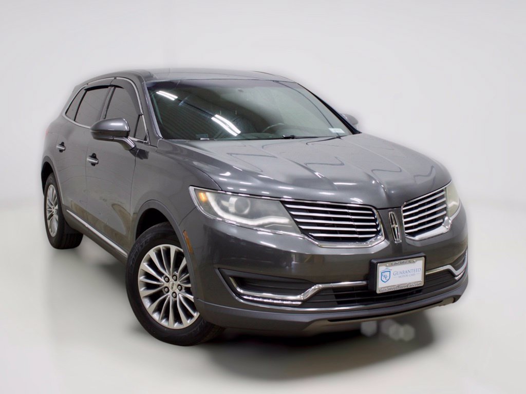 Used 2018 Lincoln MKX Select w/ Select Plus Package AWD/4WD image 5