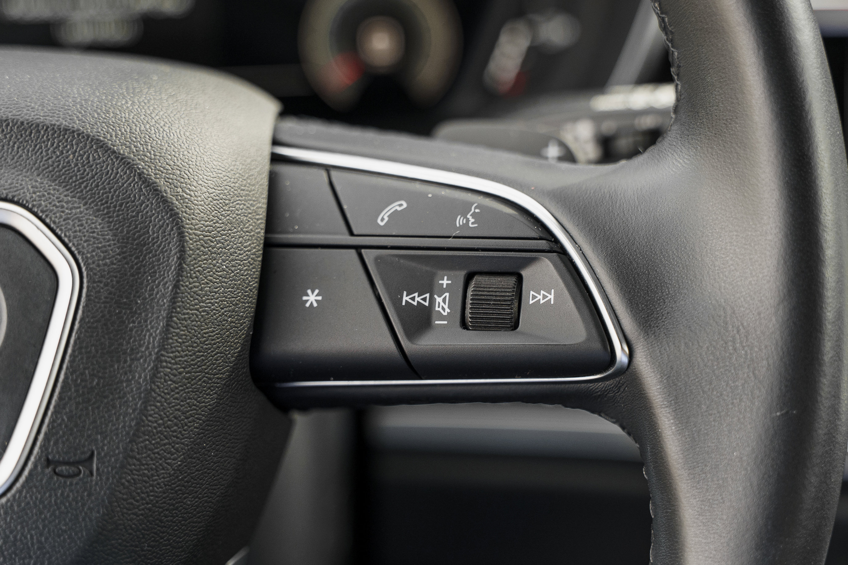 Used 2023 Audi Q3 2.0T Premium Plus w/ Premium Plus Package image 18