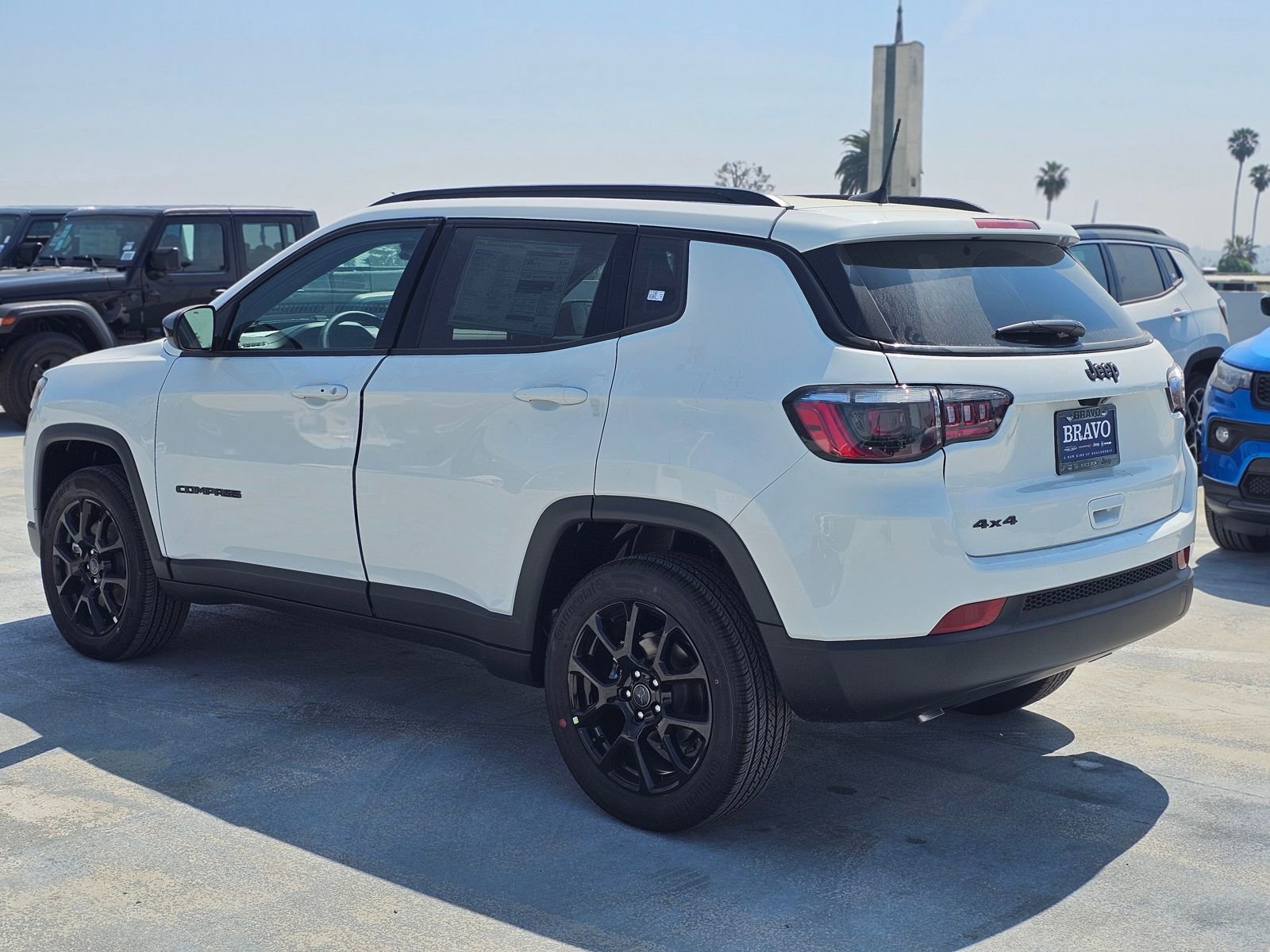 New 2026 Jeep Compass Latitude AWD/4WD image 5