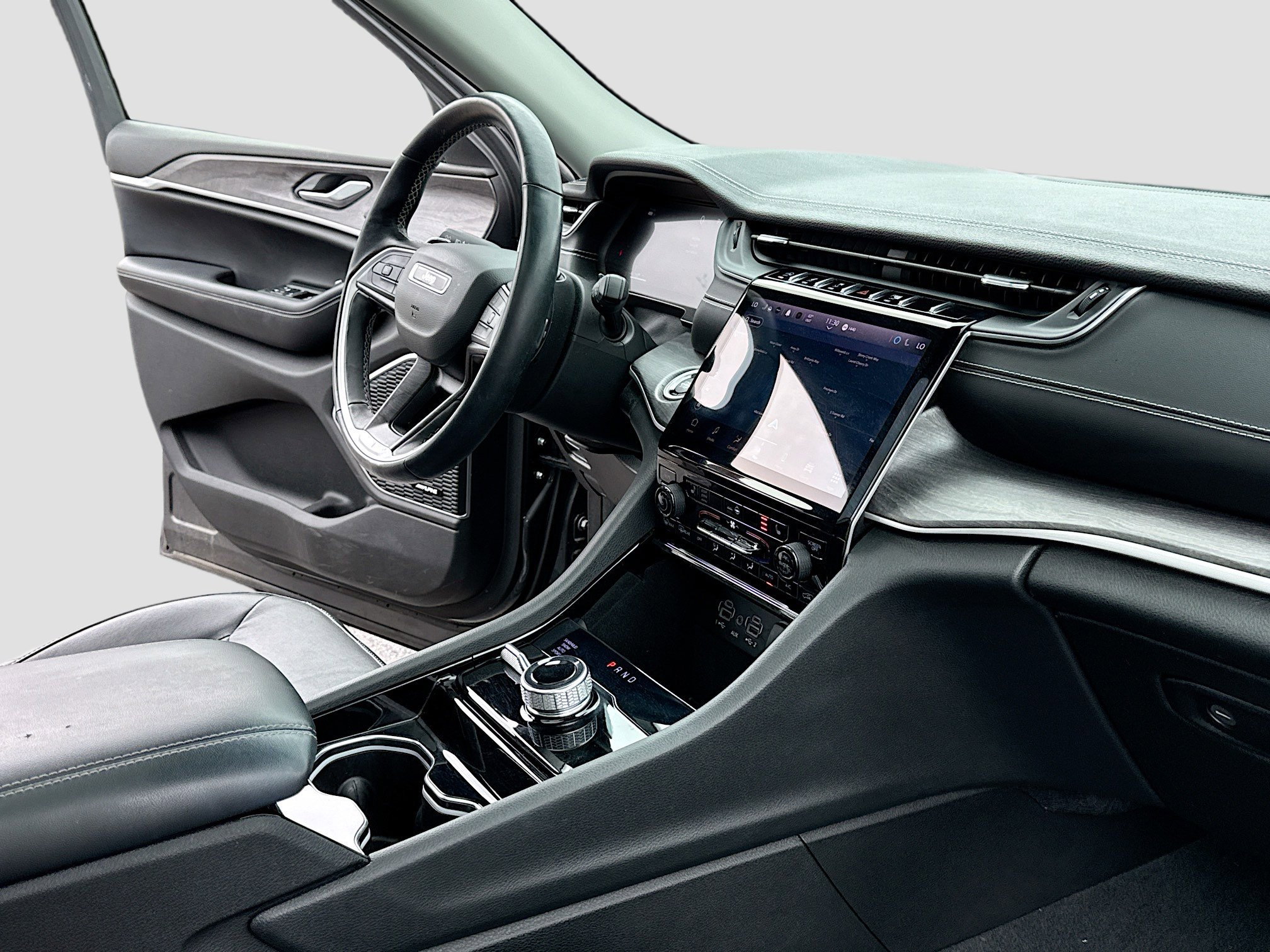 Used 2022 Jeep Grand Cherokee L Limited AWD/4WD image 5