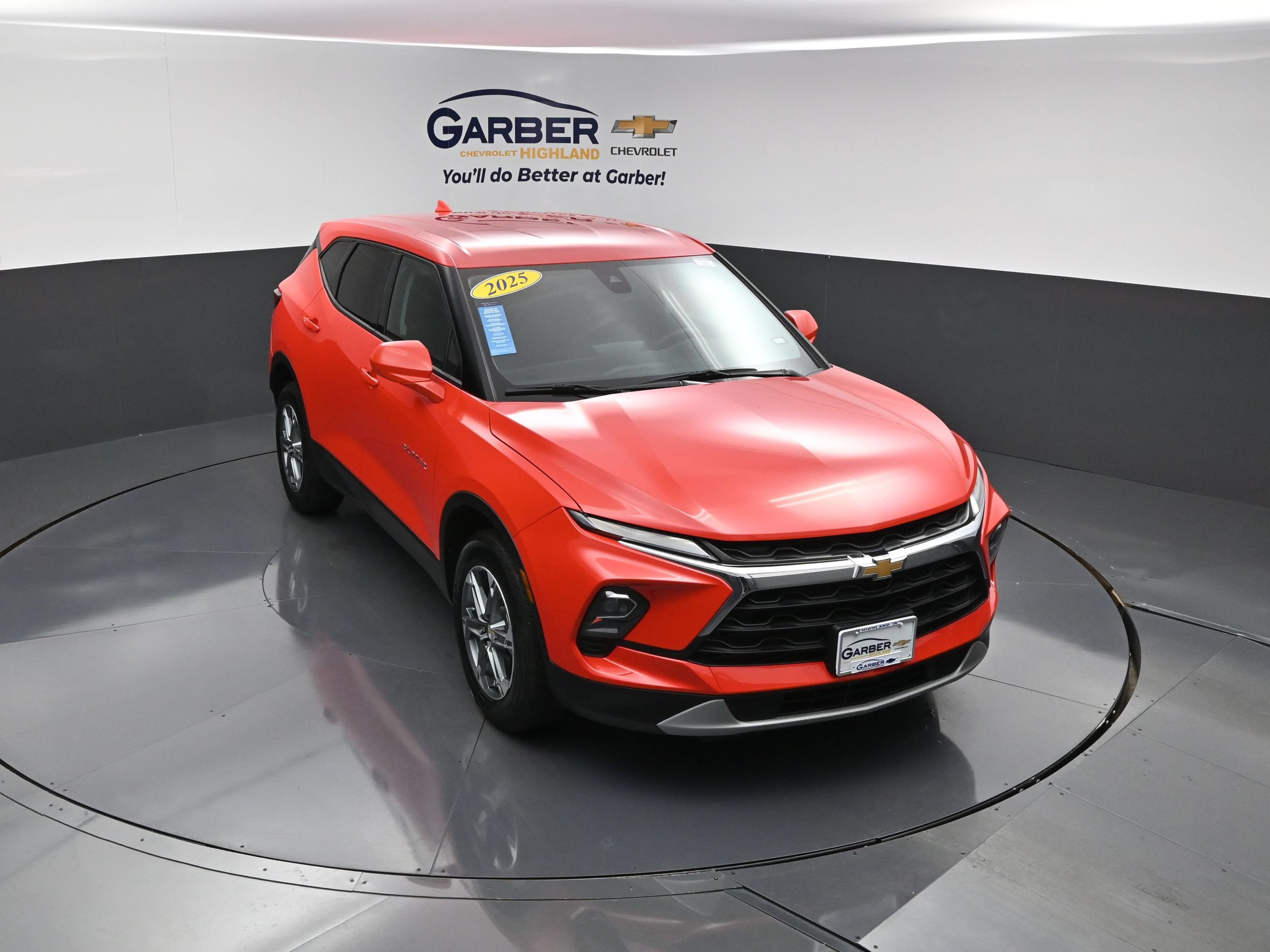Certified 2025 Chevrolet Blazer LT AWD/4WD image 1