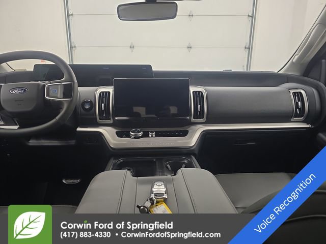 New 2026 Ford Expedition Active image 13