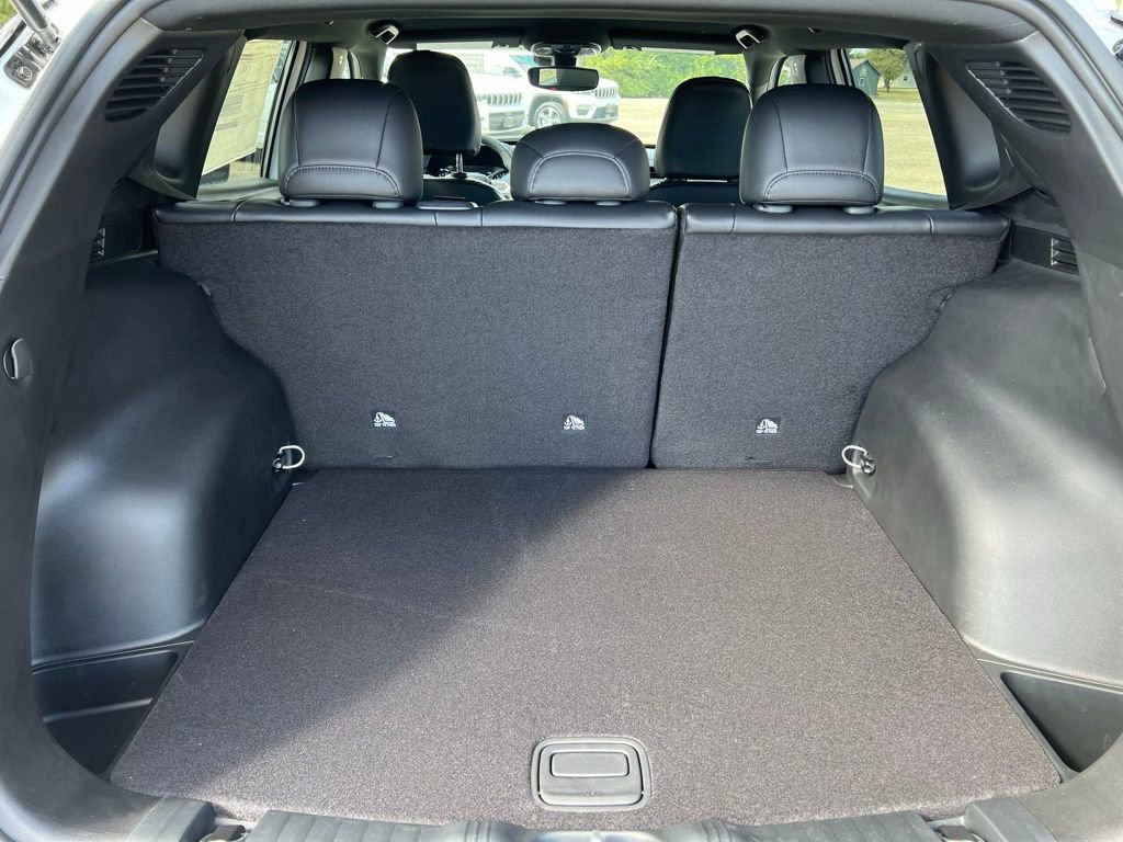 New 2026 Jeep Compass Latitude image 15