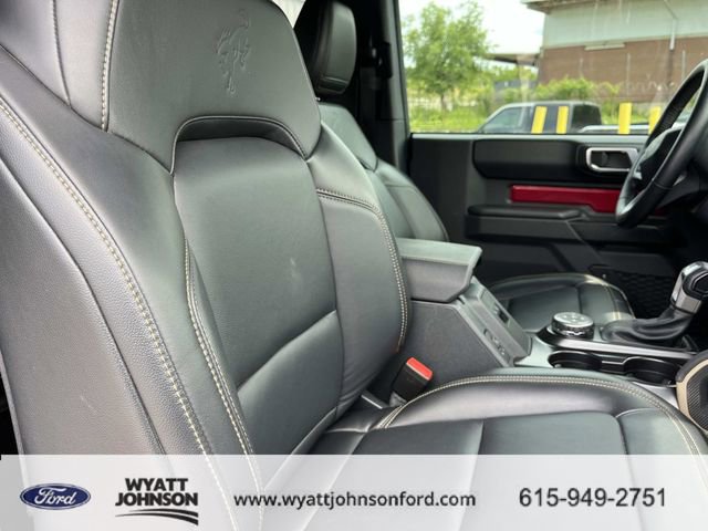 Used 2025 Ford Bronco Badlands AWD/4WD image 19