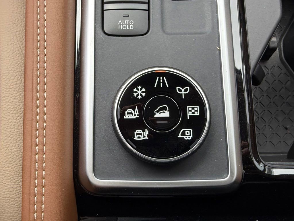 New 2026 Nissan Pathfinder Platinum w/ Lighting Package AWD/4WD image 24