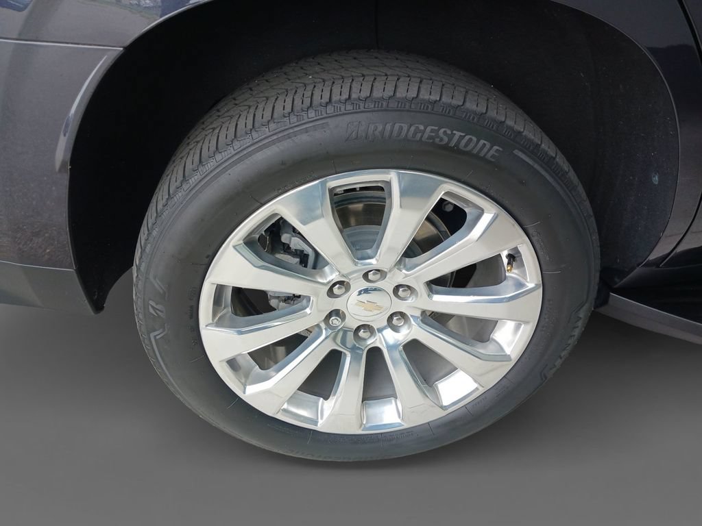 Used 2023 Chevrolet Tahoe LS AWD/4WD image 2