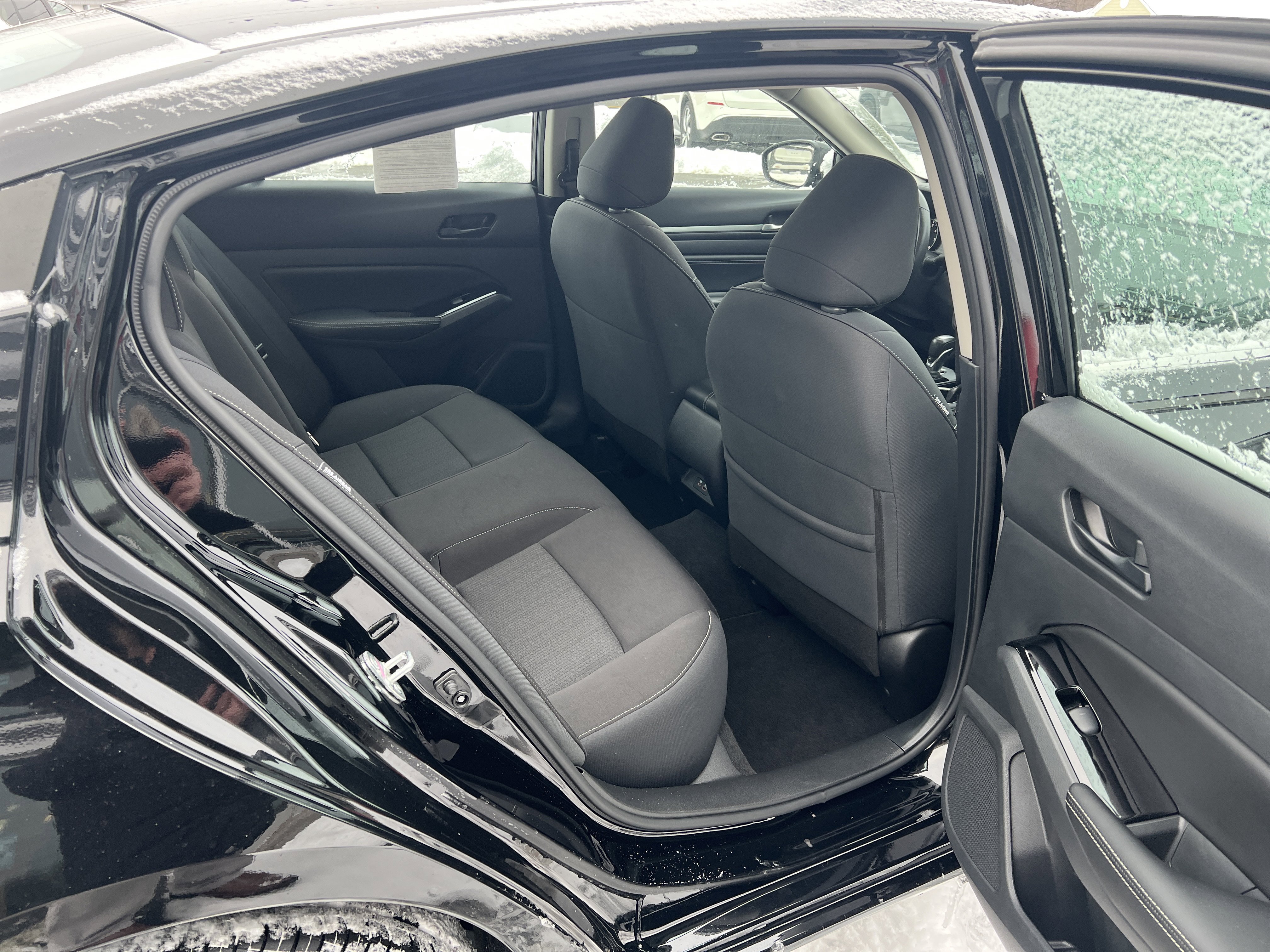 Certified 2023 Nissan Altima 2.5 SV w/ SV Premium Package image 13