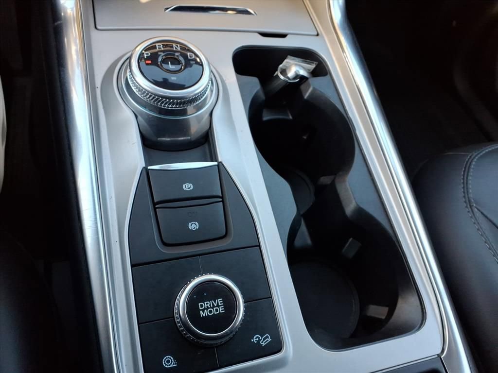 Certified 2023 Ford Explorer XLT w/ Equipment Group 202A image 26